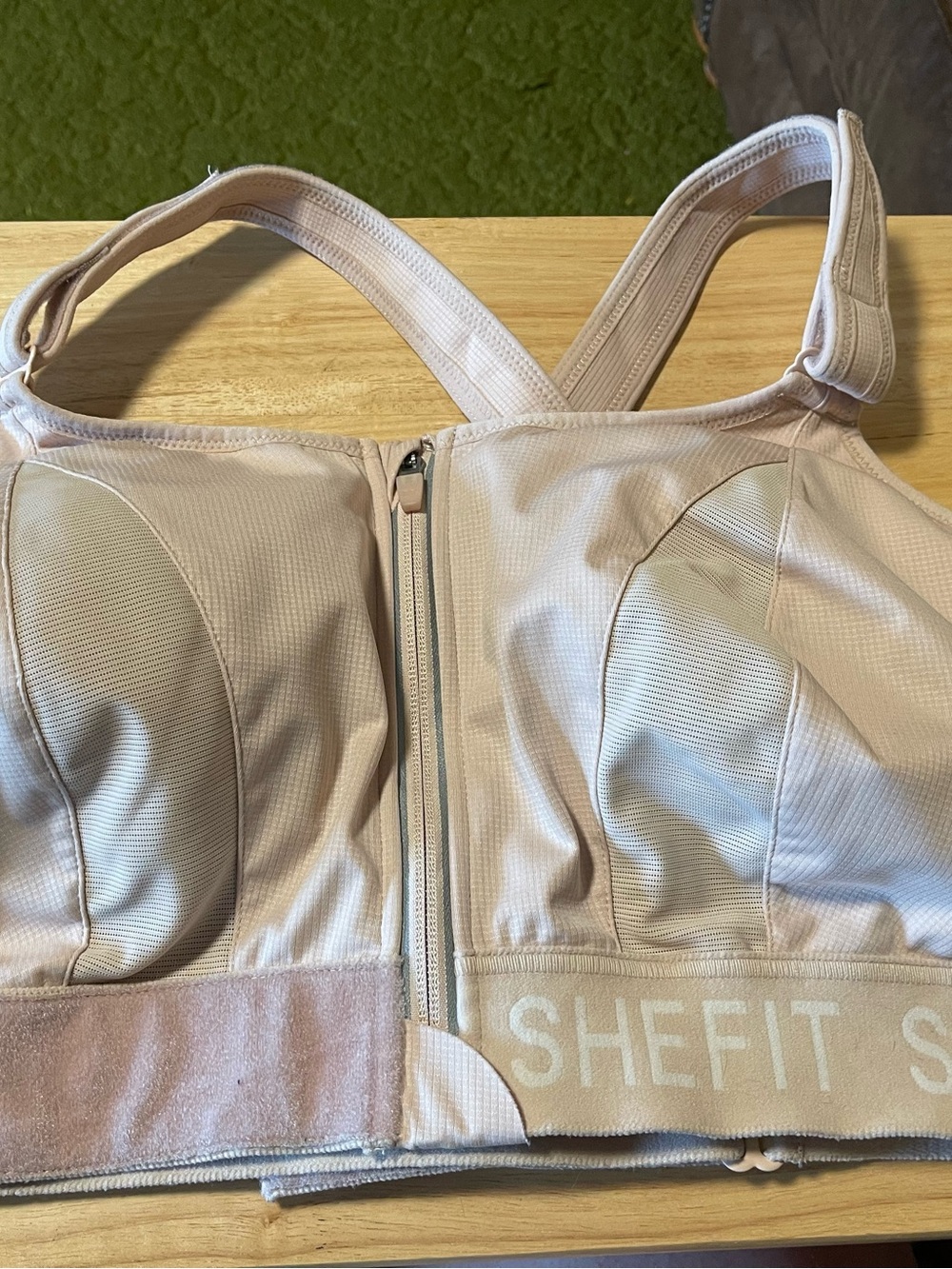 Shefit 5Luxe Pink Sports Bra Zip Front Adjustable High Impact Moisture Wicking